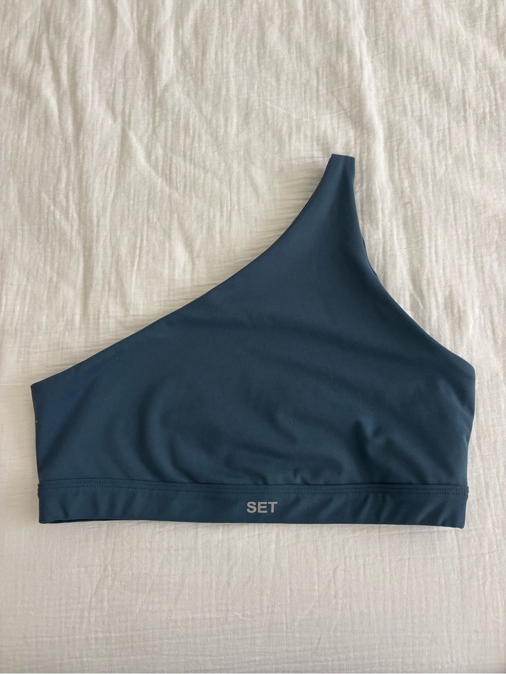 SET Active One-Shoulder Luxform Sports Bra